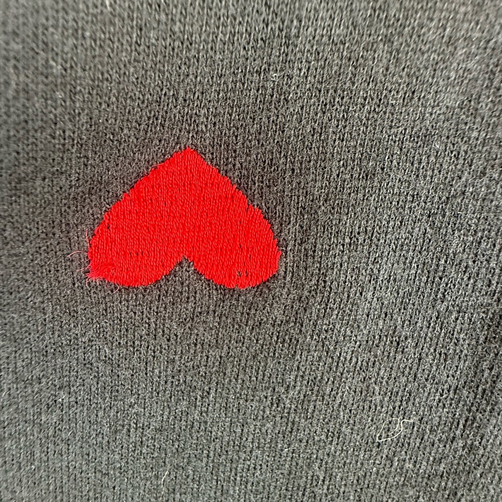Vintage 100% Cotton Embroidered Heart Sweatshirt - Picture 2 of 4